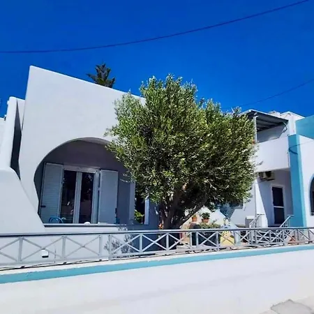 Dp Homes Studio Mimika Santorini Perissa  Exterior photo