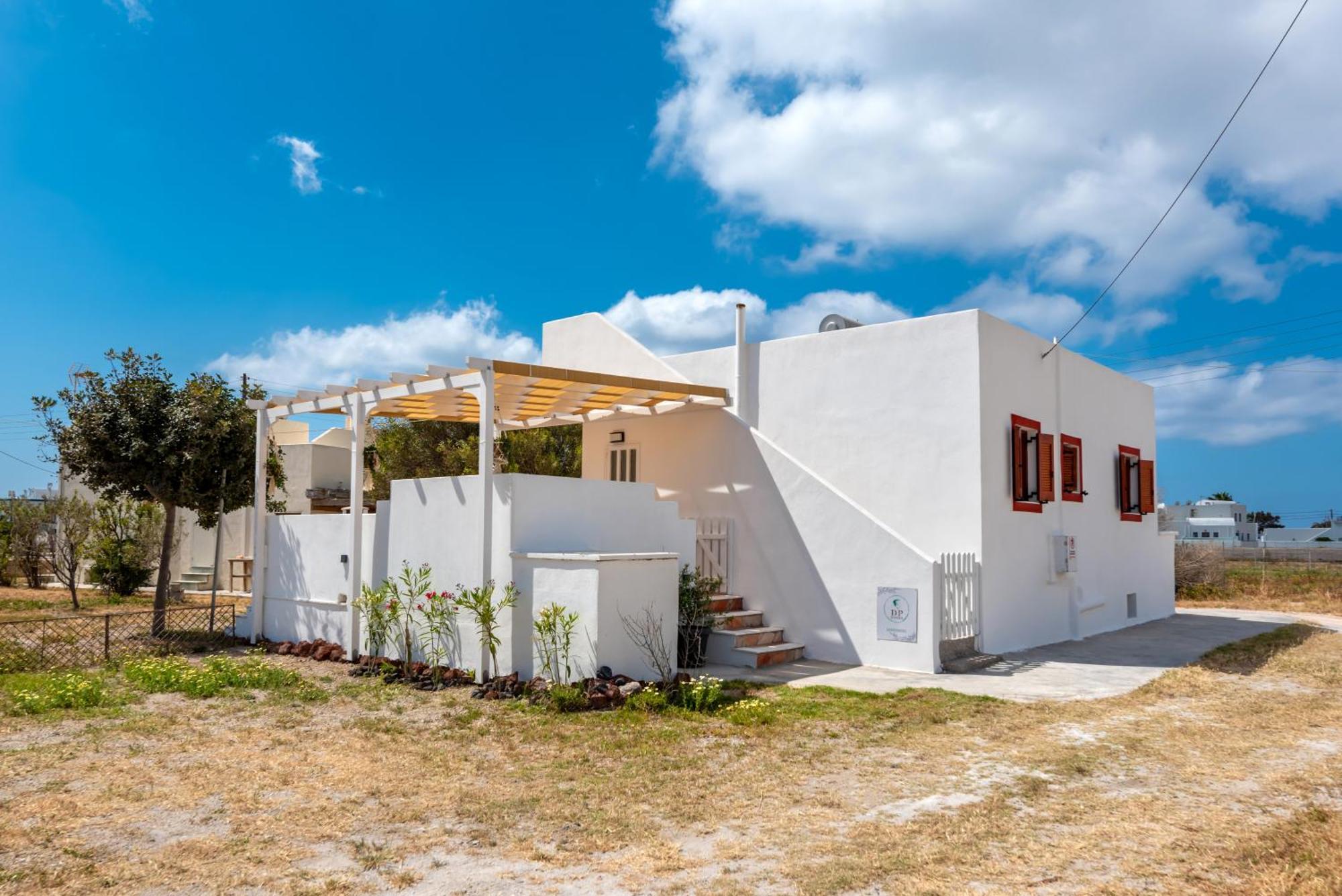 Dp Homes Santorini * Períssa